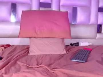 Girls: Stay up-to-date with the latest immersive cam streams gallery and try the most sensual entertainers flaunt their aroused bushes and steaming hot physiques as they lay bare and cum.
