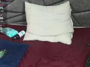 Girls: Stay up-to-date with the latest immersive cam streams gallery and try the most sensual entertainers flaunt their aroused bushes and steaming hot physiques as they lay bare and cum.