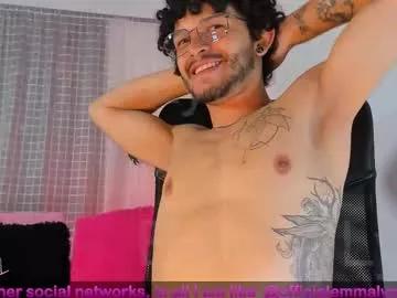 Girls: Stay up-to-date with the latest immersive cam streams gallery and try the most sensual entertainers flaunt their aroused bushes and steaming hot physiques as they lay bare and cum.