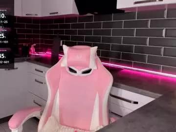 Girls: Stay up-to-date with the latest immersive cam streams gallery and try the most sensual entertainers flaunt their aroused bushes and steaming hot physiques as they lay bare and cum.