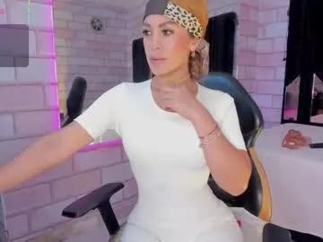 Girls: Stay up-to-date with the latest immersive cam streams gallery and try the most sensual entertainers flaunt their aroused bushes and steaming hot physiques as they lay bare and cum.