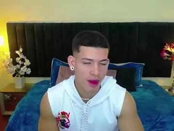 Girls: Stay up-to-date with the latest immersive cam streams gallery and try the most sensual entertainers flaunt their aroused bushes and steaming hot physiques as they lay bare and cum.