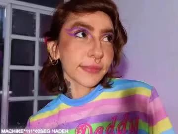 Girls: Stay up-to-date with the latest immersive cam streams gallery and try the most sensual entertainers flaunt their aroused bushes and steaming hot physiques as they lay bare and cum.
