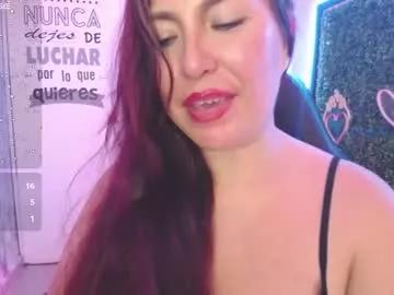 Girls: Stay up-to-date with the latest immersive cam streams gallery and try the most sensual entertainers flaunt their aroused bushes and steaming hot physiques as they lay bare and cum.