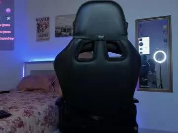 Girls: Stay up-to-date with the latest immersive cam streams gallery and try the most sensual entertainers flaunt their aroused bushes and steaming hot physiques as they lay bare and cum.