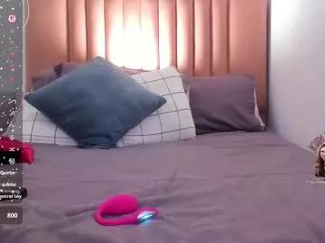 Girls: Stay up-to-date with the latest immersive cam streams gallery and try the most sensual entertainers flaunt their aroused bushes and steaming hot physiques as they lay bare and cum.
