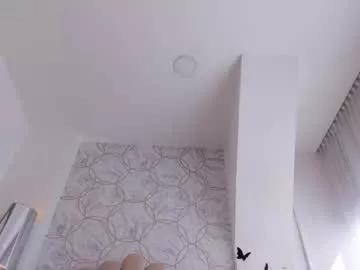 Girls: Stay up-to-date with the latest immersive cam streams gallery and try the most sensual entertainers flaunt their aroused bushes and steaming hot physiques as they lay bare and cum.