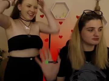 Girls: Stay up-to-date with the latest immersive cam streams gallery and try the most sensual entertainers flaunt their aroused bushes and steaming hot physiques as they lay bare and cum.
