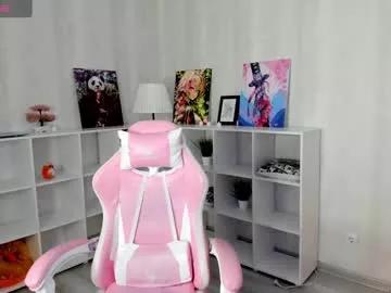 Girls: Stay up-to-date with the latest immersive cam streams gallery and try the most sensual entertainers flaunt their aroused bushes and steaming hot physiques as they lay bare and cum.