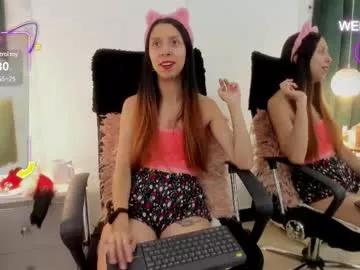 Girls: Stay up-to-date with the latest immersive cam streams gallery and try the most sensual entertainers flaunt their aroused bushes and steaming hot physiques as they lay bare and cum.