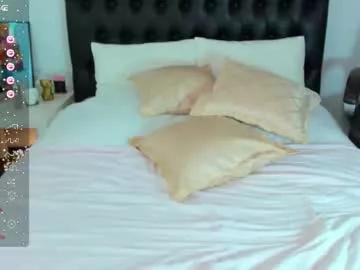 Girls: Stay up-to-date with the latest immersive cam streams gallery and try the most sensual entertainers flaunt their aroused bushes and steaming hot physiques as they lay bare and cum.