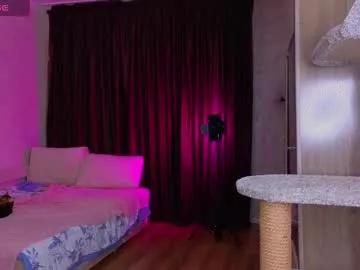 Girls: Stay up-to-date with the latest immersive cam streams gallery and try the most sensual entertainers flaunt their aroused bushes and steaming hot physiques as they lay bare and cum.
