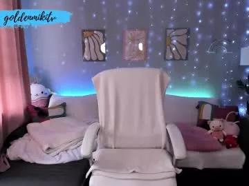 Girls: Stay up-to-date with the latest immersive cam streams gallery and try the most sensual entertainers flaunt their aroused bushes and steaming hot physiques as they lay bare and cum.