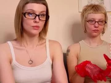 Girls: Stay up-to-date with the latest immersive cam streams gallery and try the most sensual entertainers flaunt their aroused bushes and steaming hot physiques as they lay bare and cum.