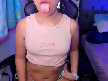 Girls: Stay up-to-date with the latest immersive cam streams gallery and try the most sensual entertainers flaunt their aroused bushes and steaming hot physiques as they lay bare and cum.