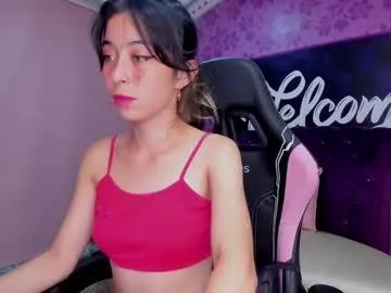 Girls: Stay up-to-date with the latest immersive cam streams gallery and try the most sensual entertainers flaunt their aroused bushes and steaming hot physiques as they lay bare and cum.