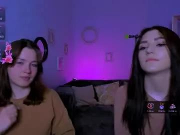 Girls: Stay up-to-date with the latest immersive cam streams gallery and try the most sensual entertainers flaunt their aroused bushes and steaming hot physiques as they lay bare and cum.