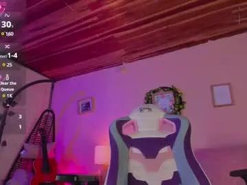 Girls: Stay up-to-date with the latest immersive cam streams gallery and try the most sensual entertainers flaunt their aroused bushes and steaming hot physiques as they lay bare and cum.