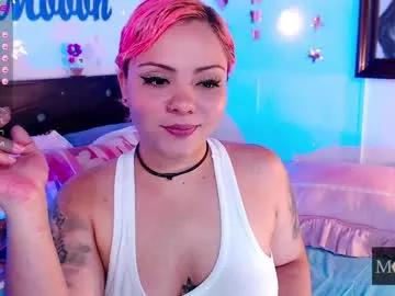 Girls: Stay up-to-date with the latest immersive cam streams gallery and try the most sensual entertainers flaunt their aroused bushes and steaming hot physiques as they lay bare and cum.