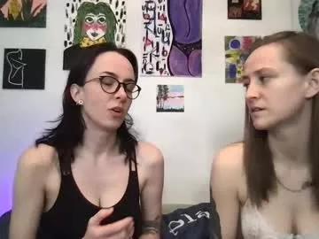 Girls: Stay up-to-date with the latest immersive cam streams gallery and try the most sensual entertainers flaunt their aroused bushes and steaming hot physiques as they lay bare and cum.