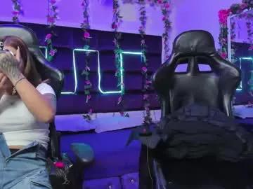 Girls: Stay up-to-date with the latest immersive cam streams gallery and try the most sensual entertainers flaunt their aroused bushes and steaming hot physiques as they lay bare and cum.