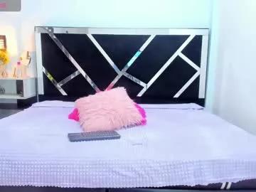 Girls: Stay up-to-date with the latest immersive cam streams gallery and try the most sensual entertainers flaunt their aroused bushes and steaming hot physiques as they lay bare and cum.