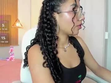 Girls: Stay up-to-date with the latest immersive cam streams gallery and try the most sensual entertainers flaunt their aroused bushes and steaming hot physiques as they lay bare and cum.