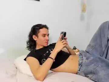 Girls: Stay up-to-date with the latest immersive cam streams gallery and try the most sensual entertainers flaunt their aroused bushes and steaming hot physiques as they lay bare and cum.