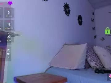 Girls: Stay up-to-date with the latest immersive cam streams gallery and try the most sensual entertainers flaunt their aroused bushes and steaming hot physiques as they lay bare and cum.