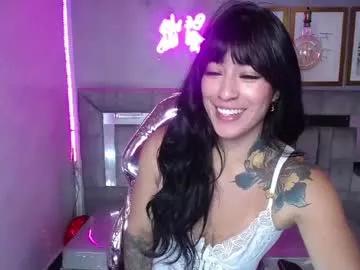 Girls: Stay up-to-date with the latest immersive cam streams gallery and try the most sensual entertainers flaunt their aroused bushes and steaming hot physiques as they lay bare and cum.