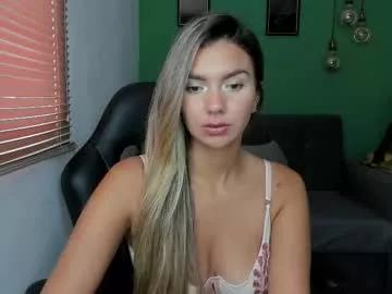 Girls: Stay up-to-date with the latest immersive cam streams gallery and try the most sensual entertainers flaunt their aroused bushes and steaming hot physiques as they lay bare and cum.