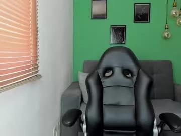 Girls: Stay up-to-date with the latest immersive cam streams gallery and try the most sensual entertainers flaunt their aroused bushes and steaming hot physiques as they lay bare and cum.