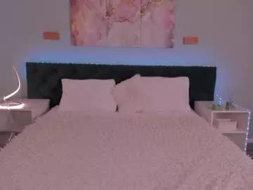 Girls: Stay up-to-date with the latest immersive cam streams gallery and try the most sensual entertainers flaunt their aroused bushes and steaming hot physiques as they lay bare and cum.