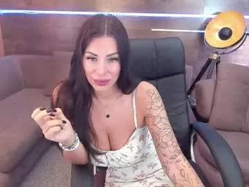 Girls: Stay up-to-date with the latest immersive cam streams gallery and try the most sensual entertainers flaunt their aroused bushes and steaming hot physiques as they lay bare and cum.