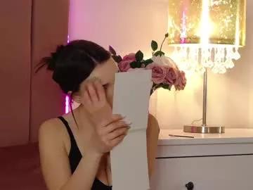 Girls: Stay up-to-date with the latest immersive cam streams gallery and try the most sensual entertainers flaunt their aroused bushes and steaming hot physiques as they lay bare and cum.