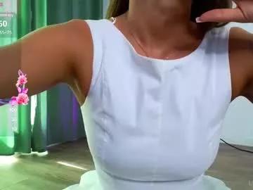 Girls: Stay up-to-date with the latest immersive cam streams gallery and try the most sensual entertainers flaunt their aroused bushes and steaming hot physiques as they lay bare and cum.