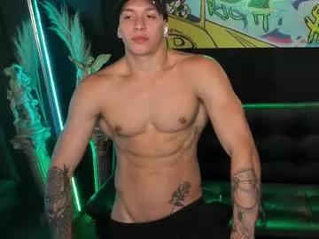 Girls: Stay up-to-date with the latest immersive cam streams gallery and try the most sensual entertainers flaunt their aroused bushes and steaming hot physiques as they lay bare and cum.