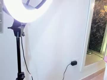 Girls: Stay up-to-date with the latest immersive cam streams gallery and try the most sensual entertainers flaunt their aroused bushes and steaming hot physiques as they lay bare and cum.