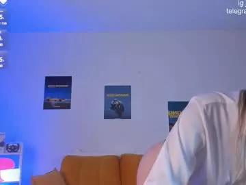 Girls: Stay up-to-date with the latest immersive cam streams gallery and try the most sensual entertainers flaunt their aroused bushes and steaming hot physiques as they lay bare and cum.