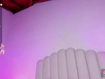 Girls: Stay up-to-date with the latest immersive cam streams gallery and try the most sensual entertainers flaunt their aroused bushes and steaming hot physiques as they lay bare and cum.