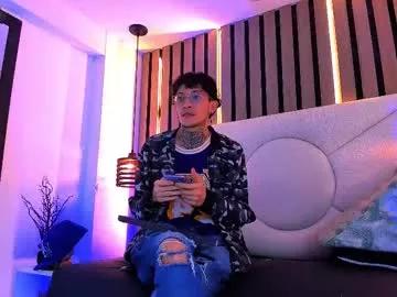 johnsonisaac94_ from Chaturbate is Freechat