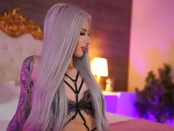 Girls: Stay up-to-date with the latest immersive cam streams gallery and try the most sensual entertainers flaunt their aroused bushes and steaming hot physiques as they lay bare and cum.