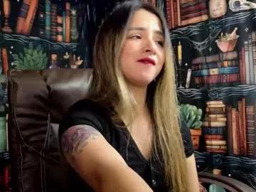 Girls: Stay up-to-date with the latest immersive cam streams gallery and try the most sensual entertainers flaunt their aroused bushes and steaming hot physiques as they lay bare and cum.