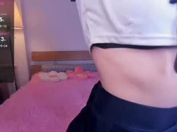 Girls: Stay up-to-date with the latest immersive cam streams gallery and try the most sensual entertainers flaunt their aroused bushes and steaming hot physiques as they lay bare and cum.