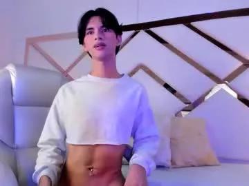 Girls: Stay up-to-date with the latest immersive cam streams gallery and try the most sensual entertainers flaunt their aroused bushes and steaming hot physiques as they lay bare and cum.