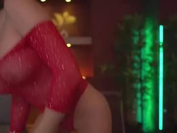 Girls: Stay up-to-date with the latest immersive cam streams gallery and try the most sensual entertainers flaunt their aroused bushes and steaming hot physiques as they lay bare and cum.