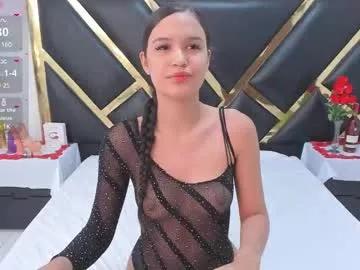 Girls: Stay up-to-date with the latest immersive cam streams gallery and try the most sensual entertainers flaunt their aroused bushes and steaming hot physiques as they lay bare and cum.