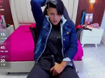 Girls: Stay up-to-date with the latest immersive cam streams gallery and try the most sensual entertainers flaunt their aroused bushes and steaming hot physiques as they lay bare and cum.