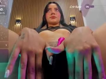Girls: Stay up-to-date with the latest immersive cam streams gallery and try the most sensual entertainers flaunt their aroused bushes and steaming hot physiques as they lay bare and cum.