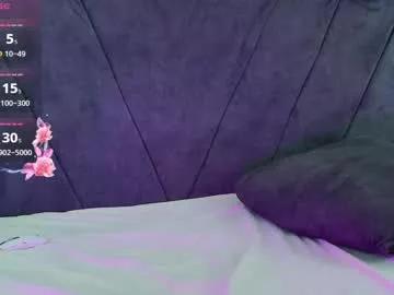 Girls: Stay up-to-date with the latest immersive cam streams gallery and try the most sensual entertainers flaunt their aroused bushes and steaming hot physiques as they lay bare and cum.